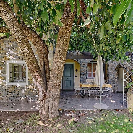 Casa Vacanze Nel Giardino Di Renzo Imperia Bagian luar foto
