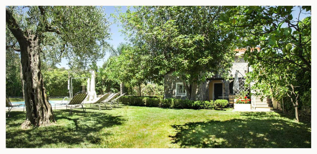 Casa Vacanze Nel Giardino Di Renzo Imperia Bagian luar foto