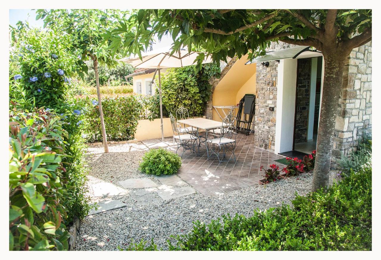 Casa Vacanze Nel Giardino Di Renzo Imperia Bagian luar foto