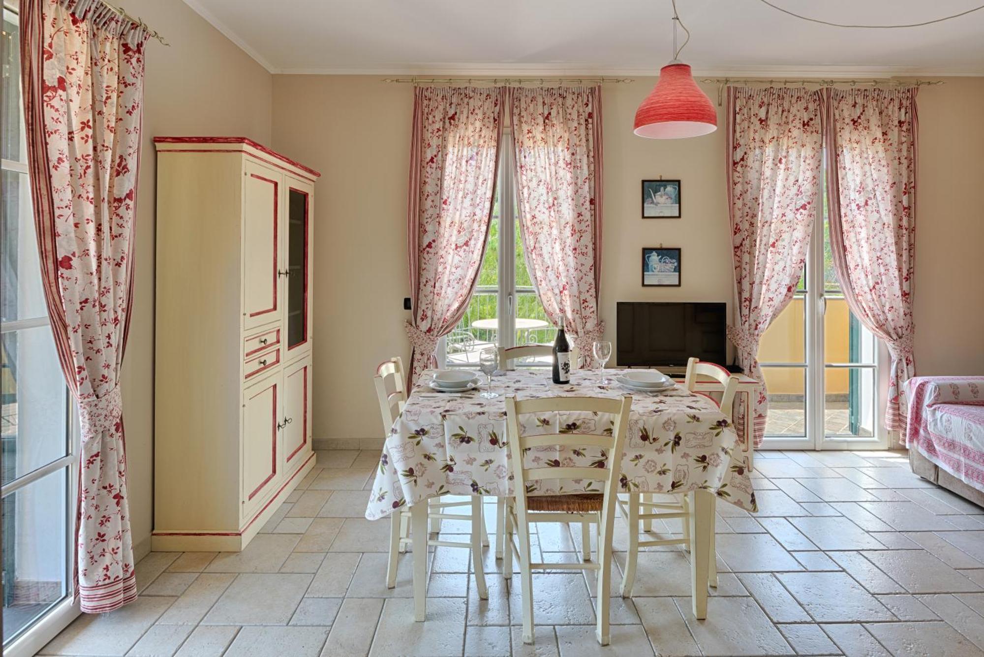 Casa Vacanze Nel Giardino Di Renzo Imperia Bagian luar foto