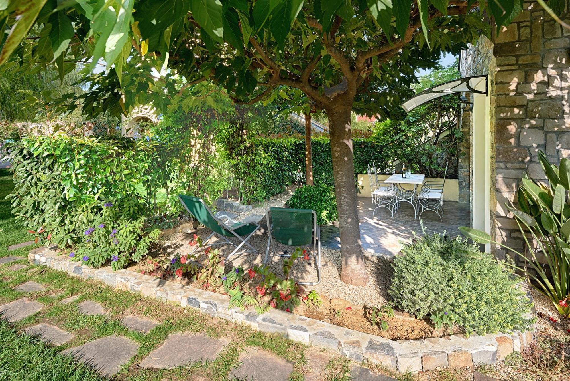 Casa Vacanze Nel Giardino Di Renzo Imperia Bagian luar foto